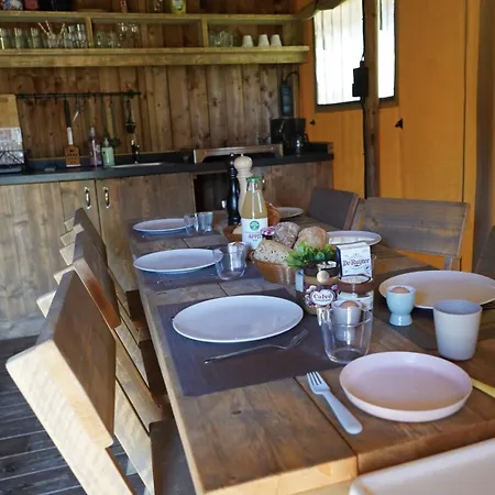 F1 Weekend House Close To 6 Guests Doc شقة